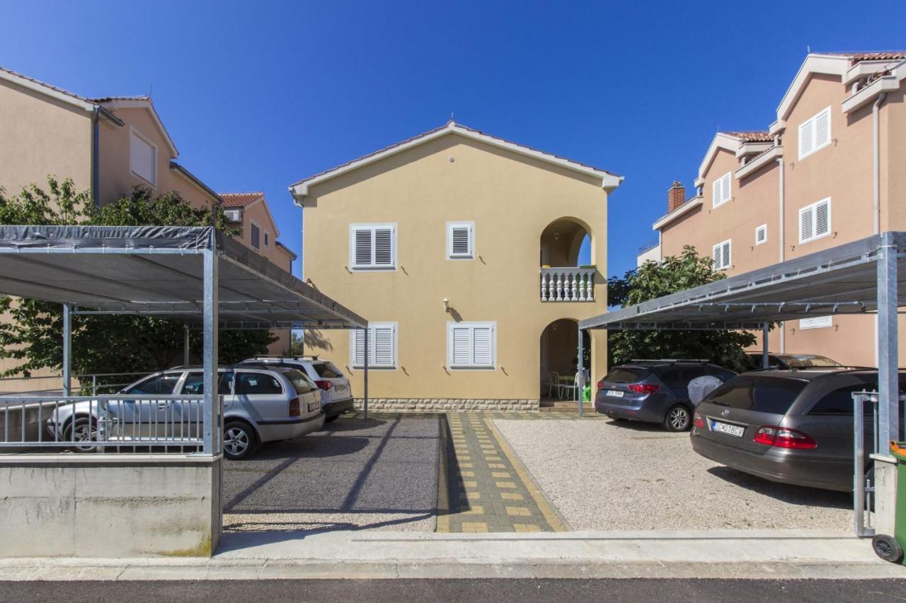 Apartments Dalibor Vodice Ngoại thất bức ảnh