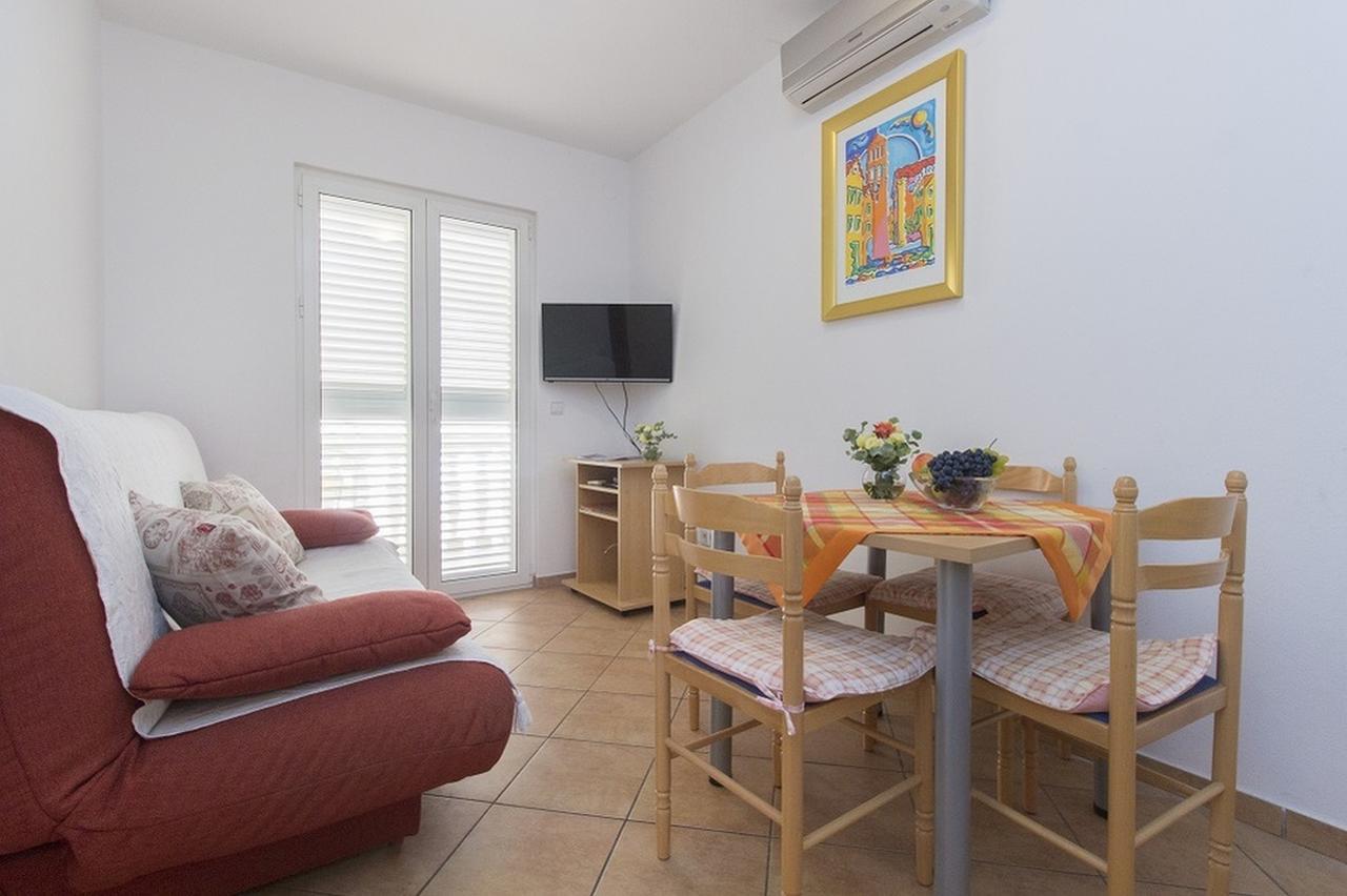 Apartments Dalibor Vodice Ngoại thất bức ảnh